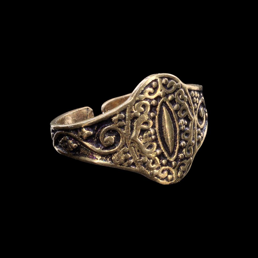 Mosadzný prsteň na nohu Omaira India