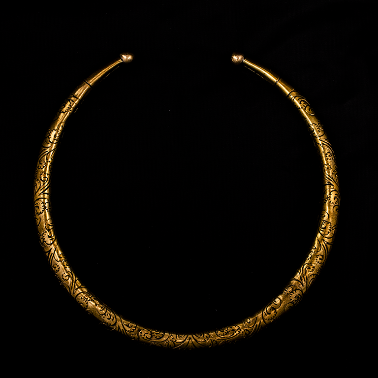 Mosadzný náhrdelník Persephone India